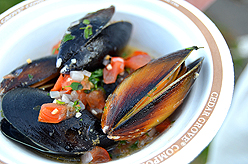 LAURELHURST SALMON BAKE 2013